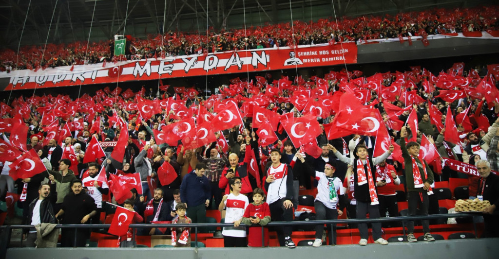 Bu şehrin insanları bilet bulamıyor!