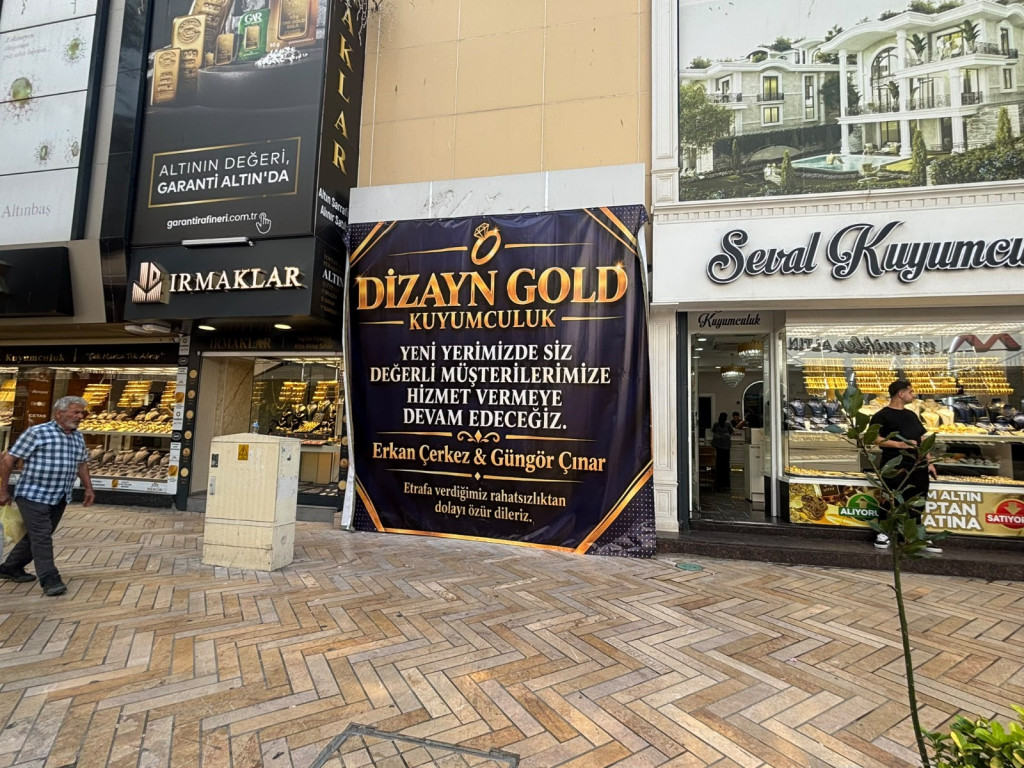Kapanan Uğur Giyim’in yerine Dizayn Gold geliyor!