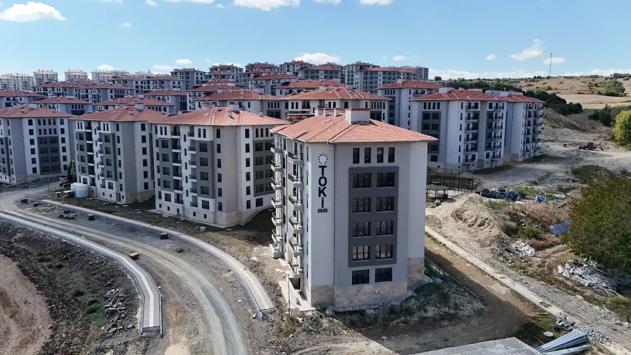 TOKİ’nin 18 bin TL’lik evleri görüntülendi!