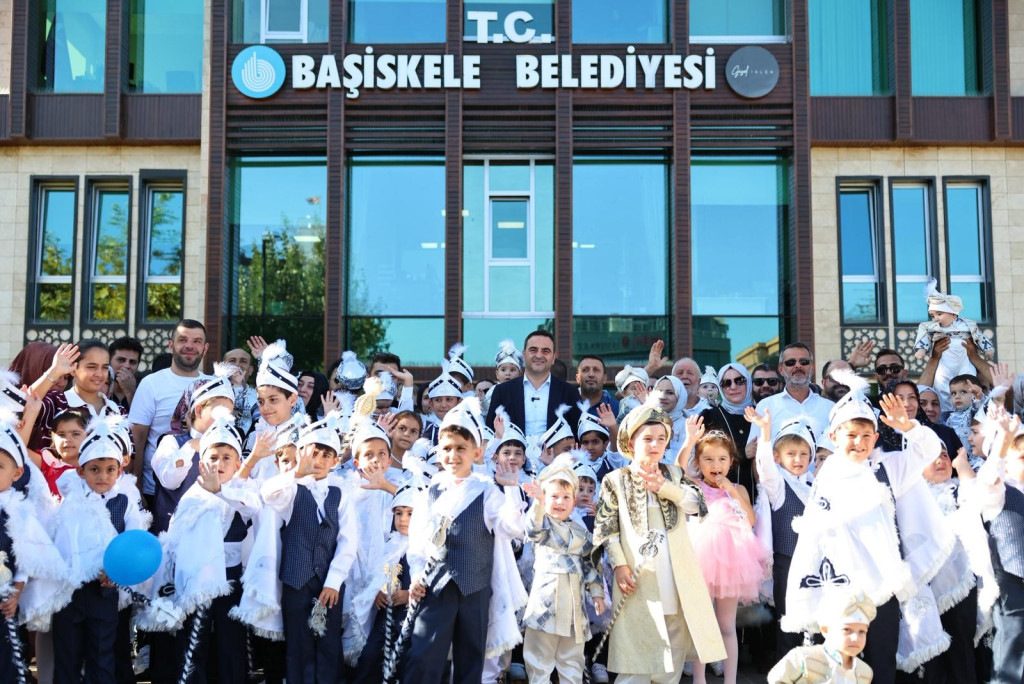 Başiskele'de 180 çocuk sünnet coşkusu yaşadı