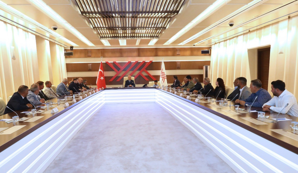 Roman gençlerin yükseköğretime erişimi YÖK'te masaya yatırıldı