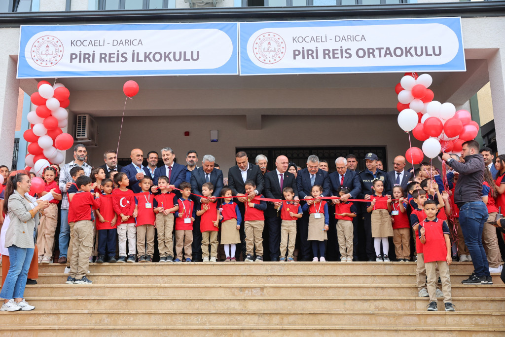Darıca'da yeni okul coşkusu