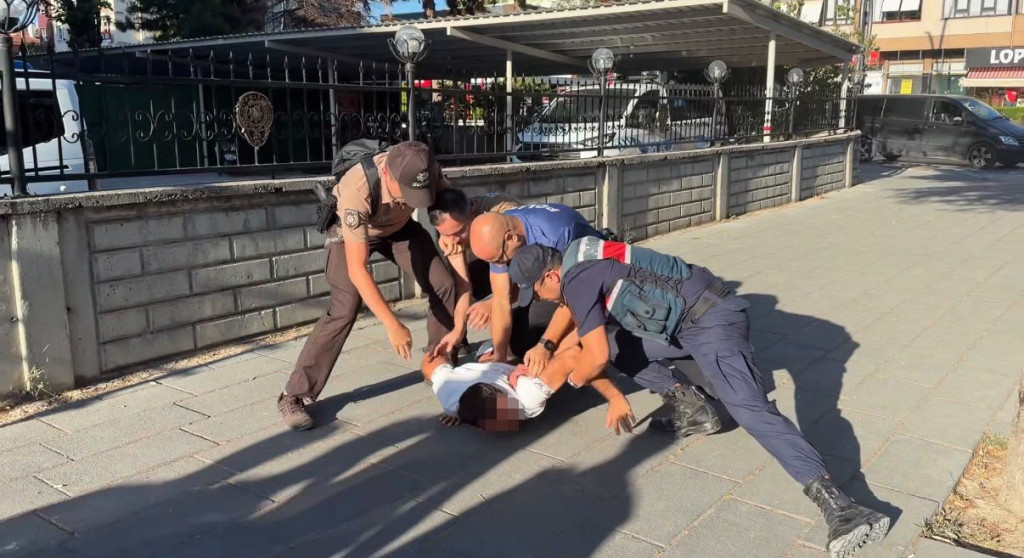 İnşaatta başlayan kavga polis merkezinde bitti!
