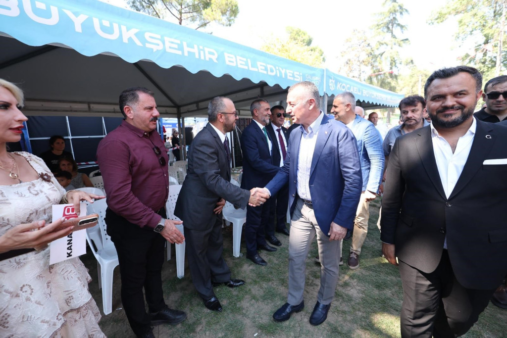 Kocaeli’de gardaşlık rüzgârı! “Biz birlikte Türkiye’yiz”