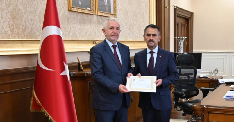 Sönmezoğlu’ndan Vali Aktaş’a veda ziyareti