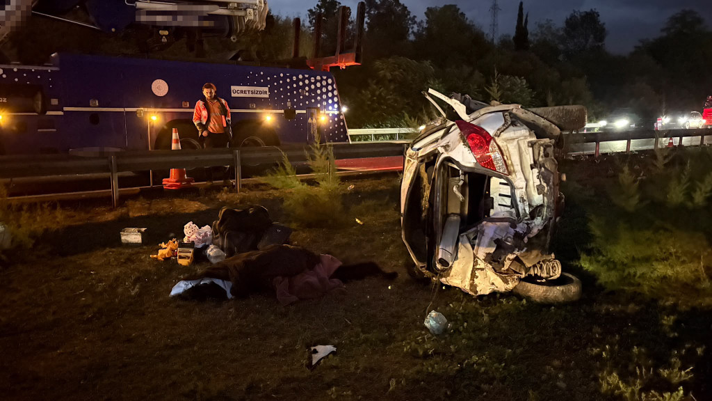 Otoyolda feci kaza: 1 kişi öldü!