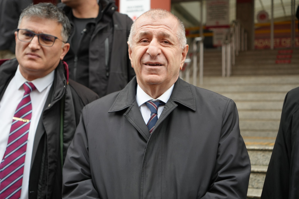 Ümit Özdağ, Kocaeli'de hakim karşısına çıktı