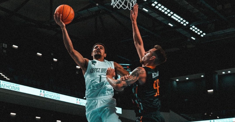 Körfez Basket yıkıldı