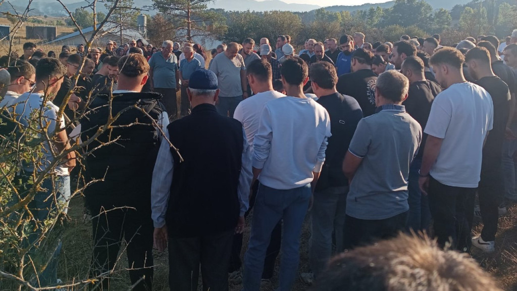 SUP yaparken can vermişti: Efe’ye Kocaeli’de son veda