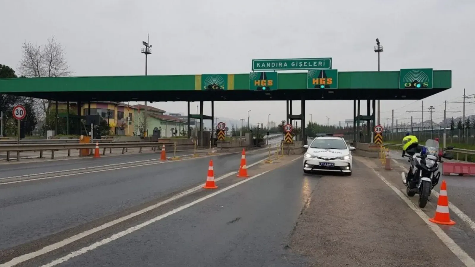 Kandıra gişeleri 7 saat kapalı kalacak! 