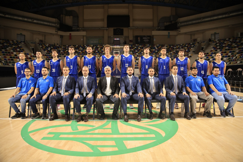 Kağıtspor Basketbol’da medya günü renkli görüntülere sahne oldu
