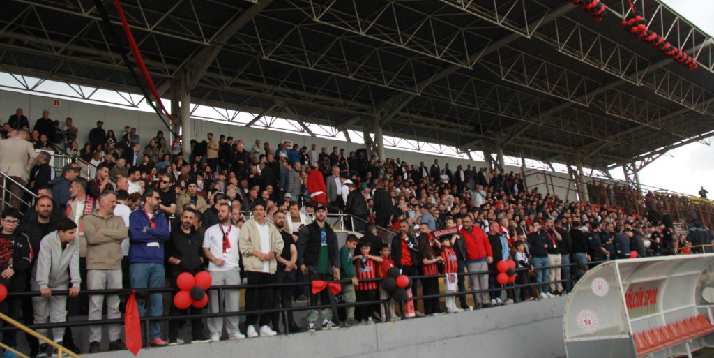 Gölcükspor taraftarıyla buluşuyor!