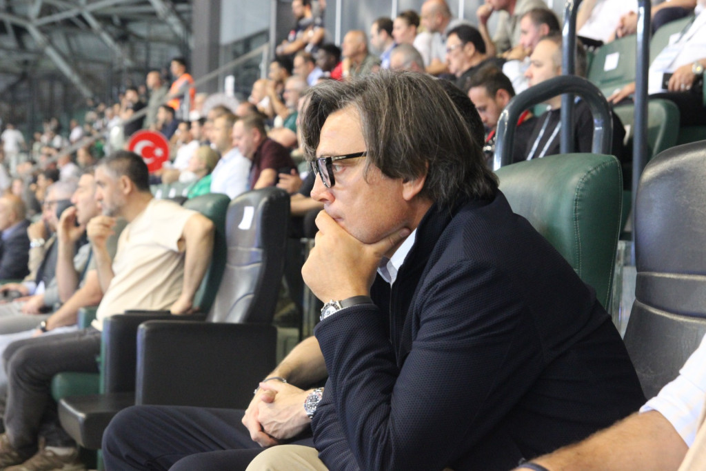 Montella Kocaeli’ye hangi futbolcuyu izlemeye geldi? İşte cevabı!