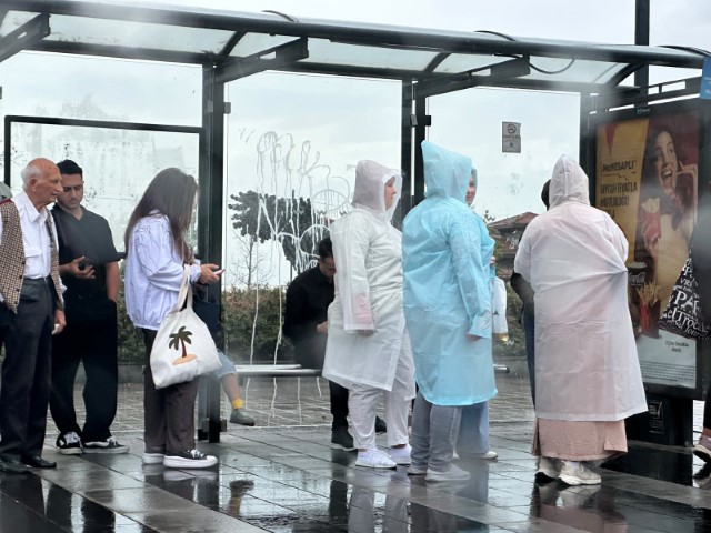 Sonbahar yüzünü gösterdi: Yağmur etkili olmaya başladı