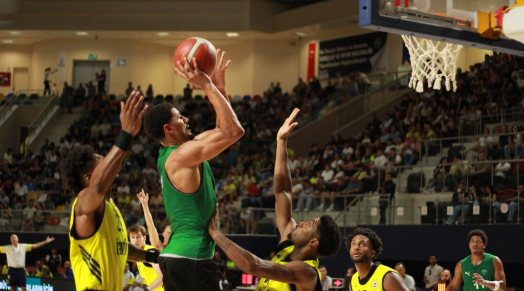 Körfez Basket ilk hafta evinde