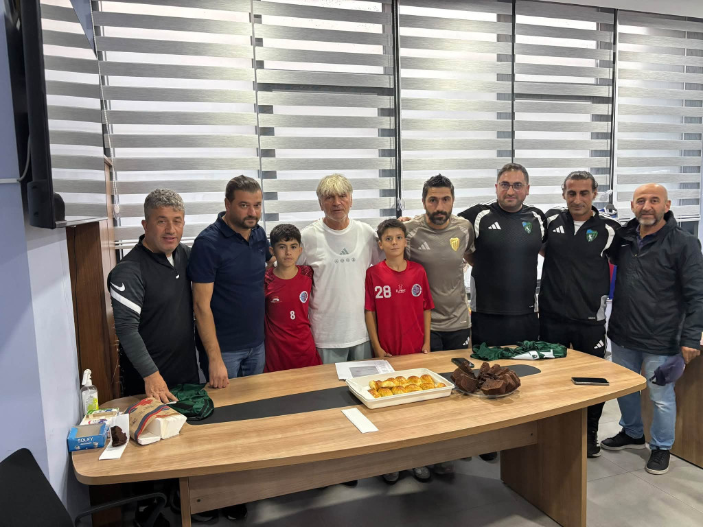 Kocaelispor’a üç genç yetenek