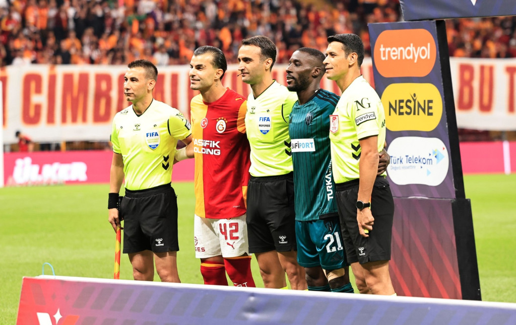 Galatasaray-Kocaelispor maçının tartışmalı pozisyonları değerlendirildi