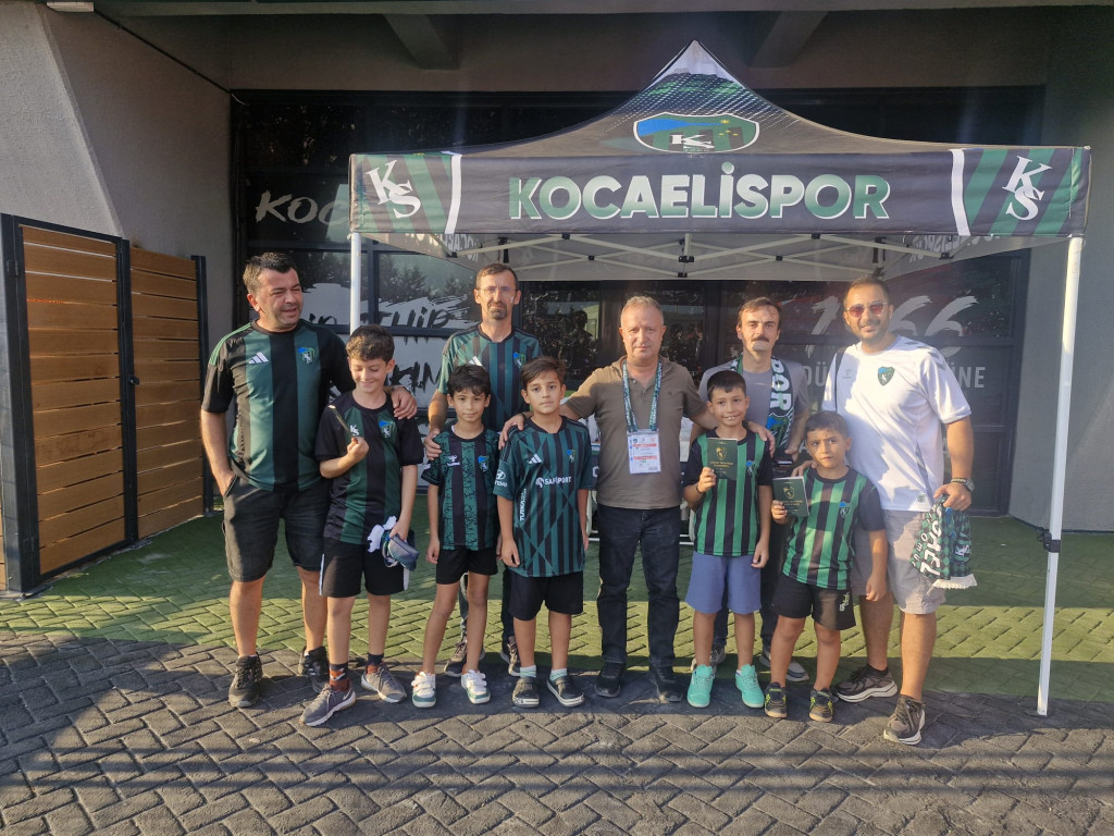 Miniklerin Kocaelispor aşkı bambaşka!