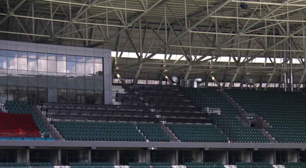 Kocaelispor Stadı’nın basın tribününe 70 ekran geliyor!