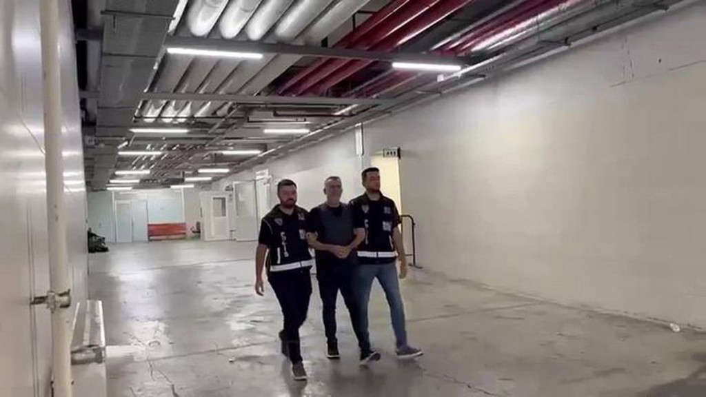 Yeni operasyon! İzmit’teki depolardan bakın neler çıktı?