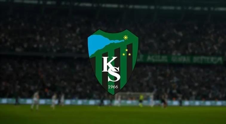 Agyei şaşırtıyor