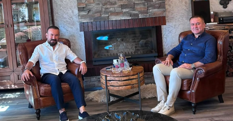 Nevzat Doğan ile Ali Korkmaz bir arada