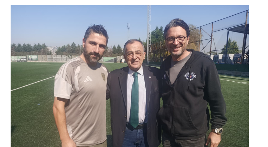 Dile kolay... Tam 30 yıl sonra, aynı karede!