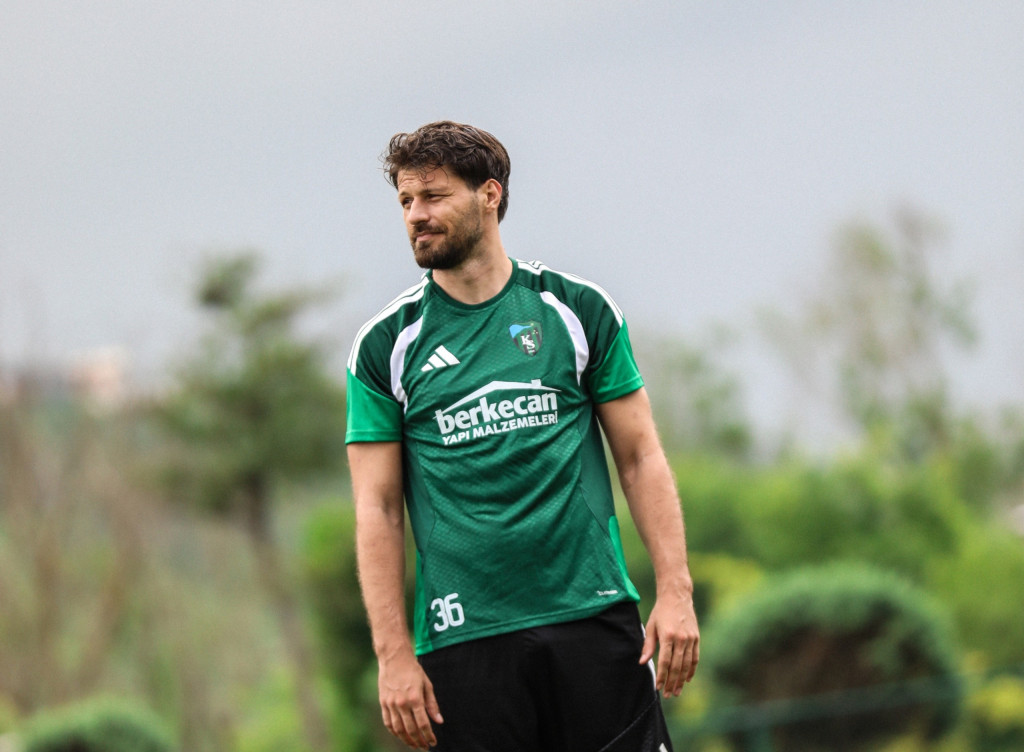 Petkovic’in gözü MR sonucunda!