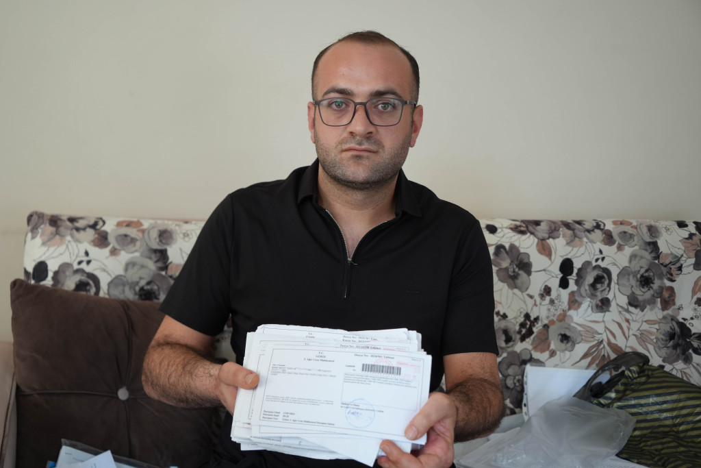 IBAN’ını paylaştı, hayatı altüst oldu!
