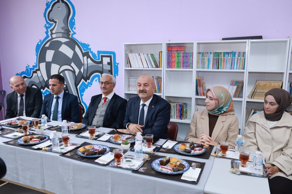 Gebze’de çocuklara kitap okuma alışkanlığı için iş birliği