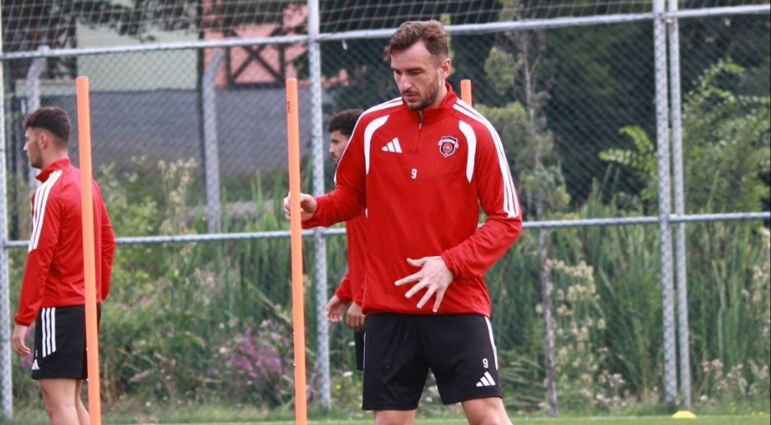 Gölcükspor’da 2 eksik