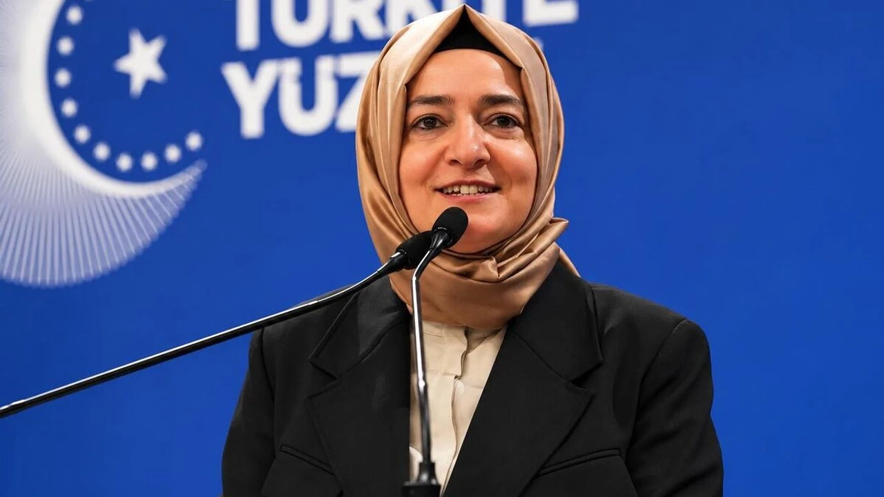 Fon soruşturmasında Fatma Betül Sayan Kaya ifadeye çağırıldı