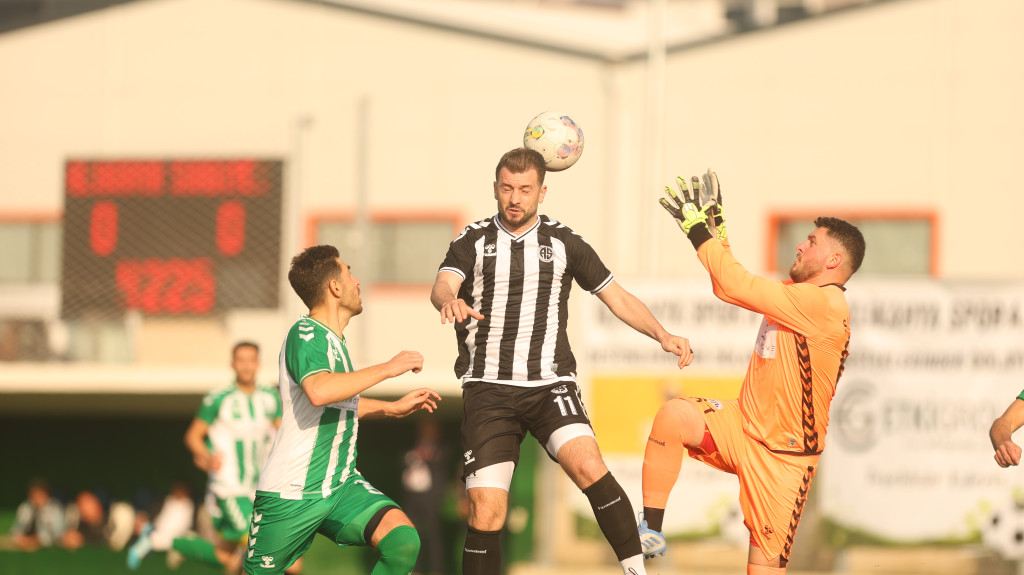 Alikahyaspor kazandı