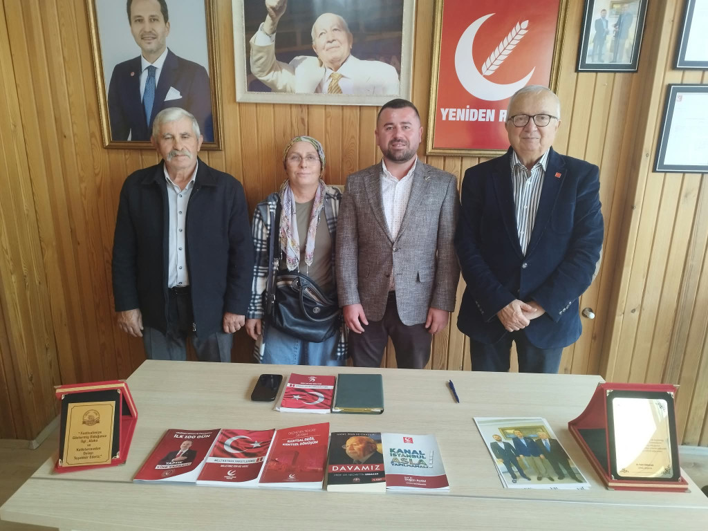 CHP Kandıra İlçe Yönetimi sahaya siyasi parti ziyaretleriyle indi
