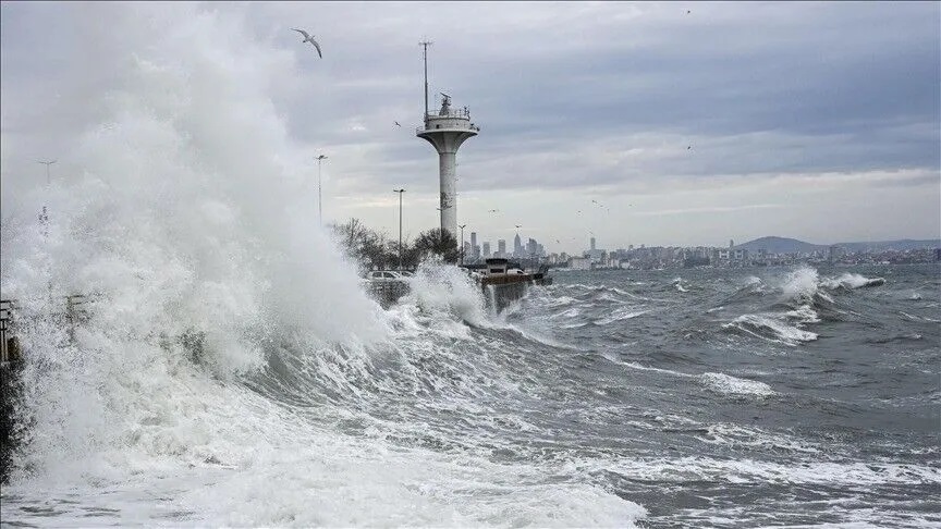 Denizlerde fırtına uyarısı!