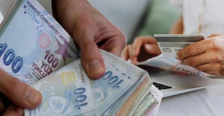 Kredi kartlarında yeni dönem: Limitler ve asgari ödeme değişiyor