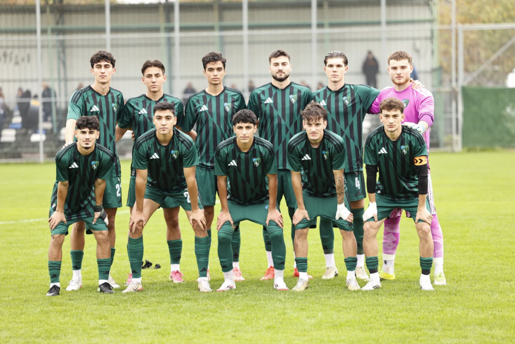 Kocaelispor Çaykur Rize PAF maçının ilk yarısı sona erdi!