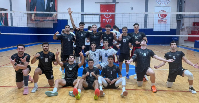 Gölcüklü voleybolcular 3’te 3 peşinde