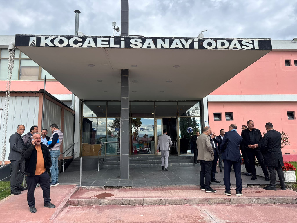 KSO’da seçim heyecanı sürüyor!