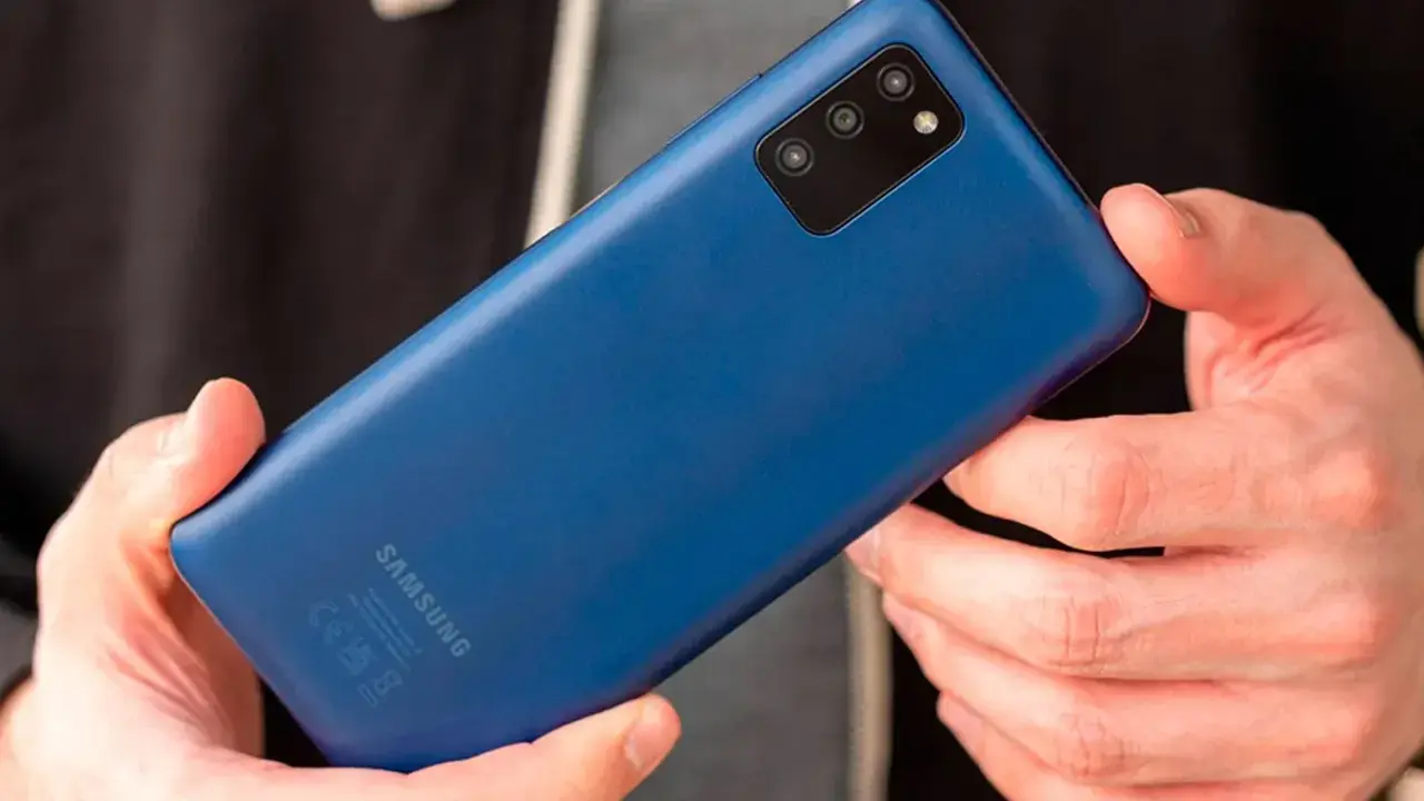2 telefon birden tarihe karışıyor