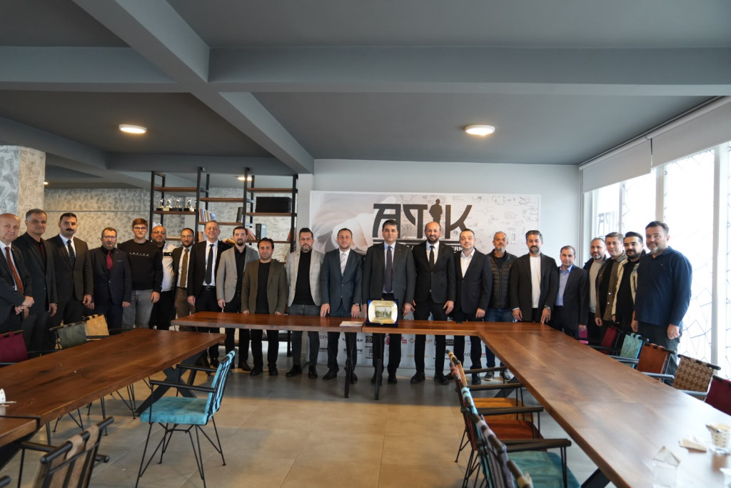 ATİK Derneği’nde iş dünyası buluşması: Gültekin Uysal konuk oldu!