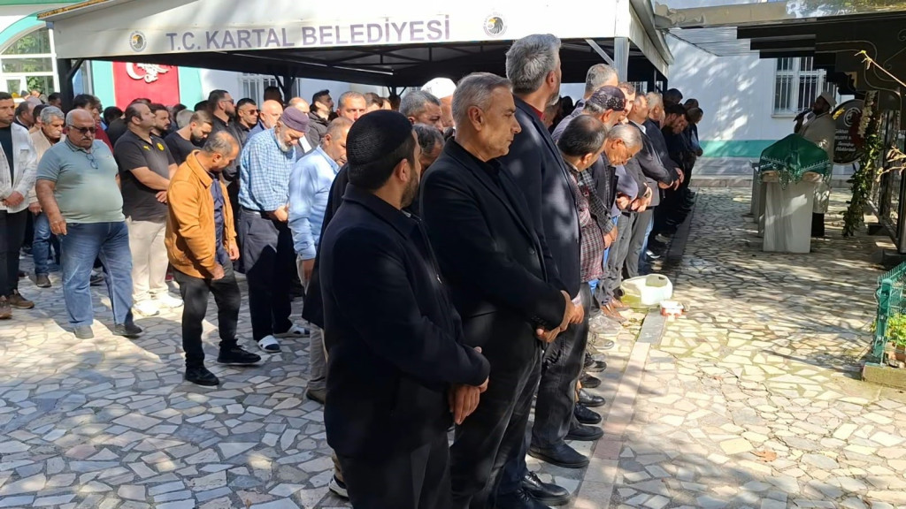 Kocaeli'de selde hayatını kaybeden Doğan Arslan toprağa verildi