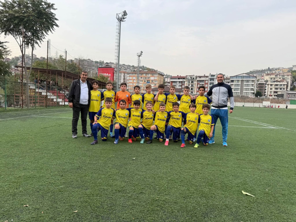 İzmit GB ile Doğantepe’nin minikleri nefes kesti
