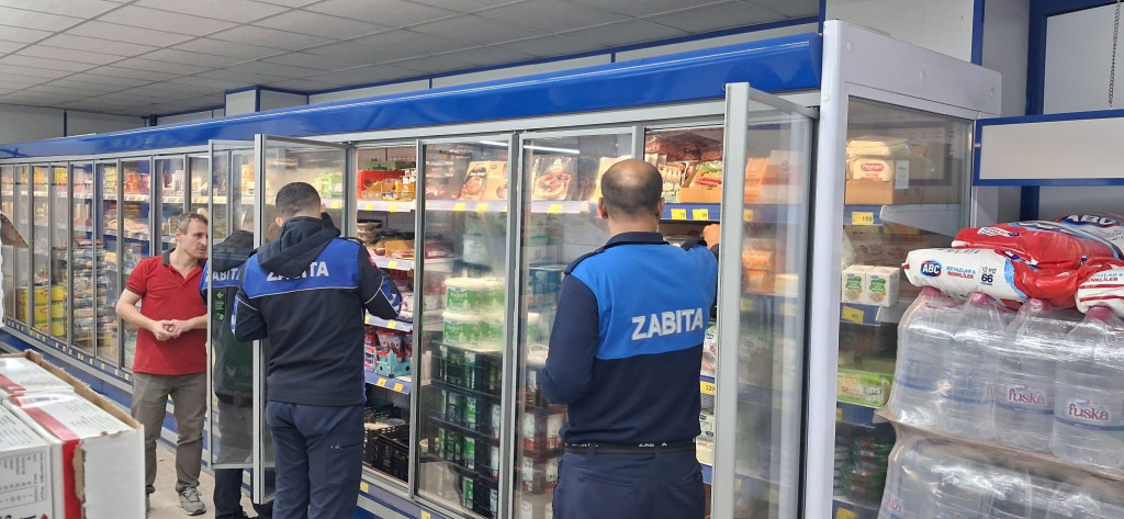 Kocaeli'de marketlerde son kullanma tarihi ve fiyat denetimi