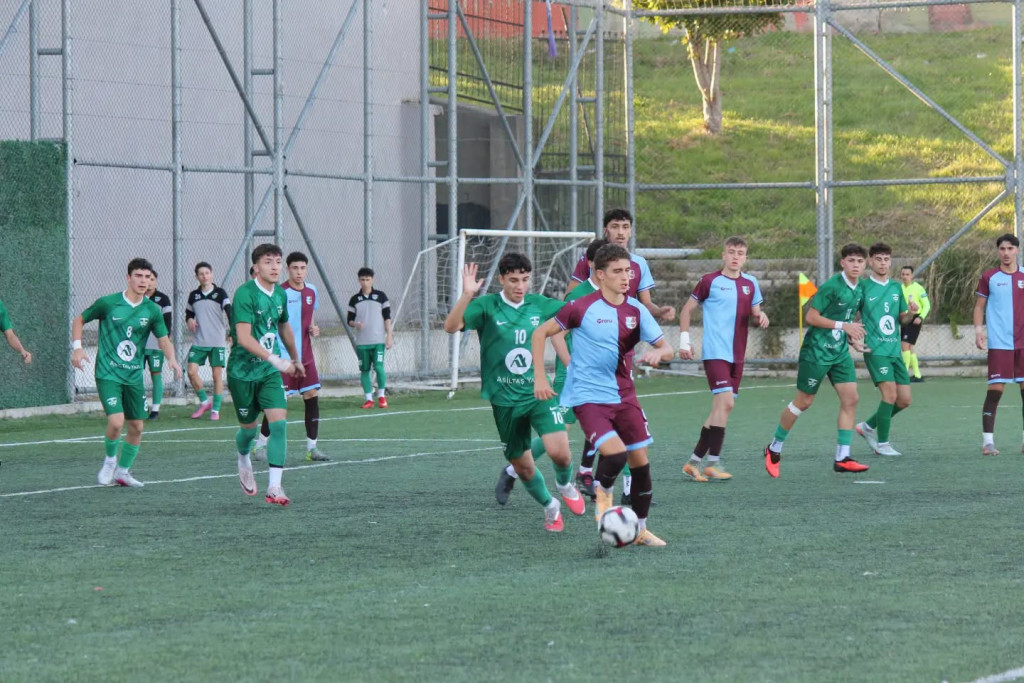 Hisareynspor hakemi geçemedi