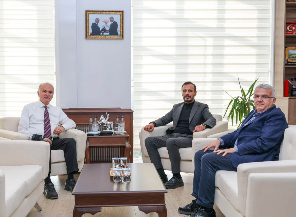 Talha Kös’ten Başkan Faruk Özlü’ye ziyaret
