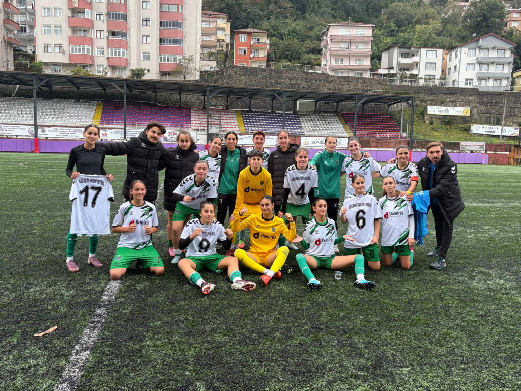 Kocaeli Kadın FK’dan ilk 3 dakikada 2 gol