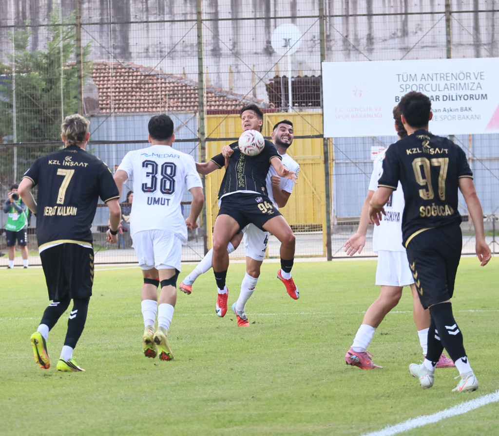 Gölcükspor’a İstanbul’da ilk dakika şoku!