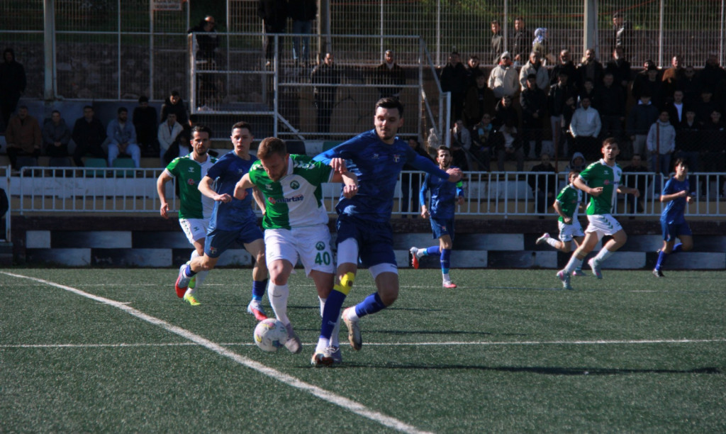 Cumartesi 3, pazar 4 maç var