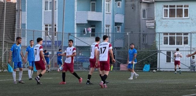 Körfez Esenspor son dakikada yıkıldı